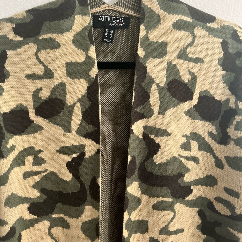 Attitudes by Renee Camouflage Open Cardigan - Picture 4 of 14